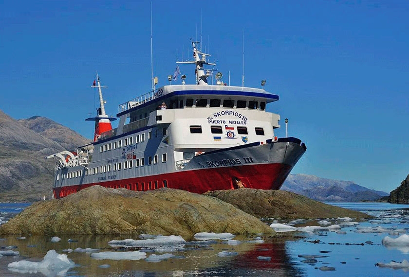 Cruceros Patagonia - Skorpios III Full<br />Campos de Hielo Sur <br />Paine & Punta Arenas