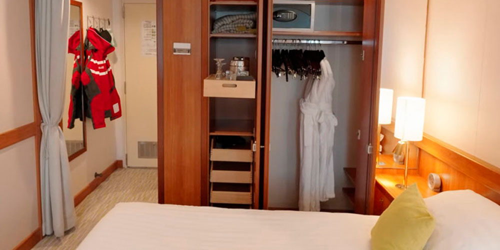 Cabina Window - Deck 4 & 5