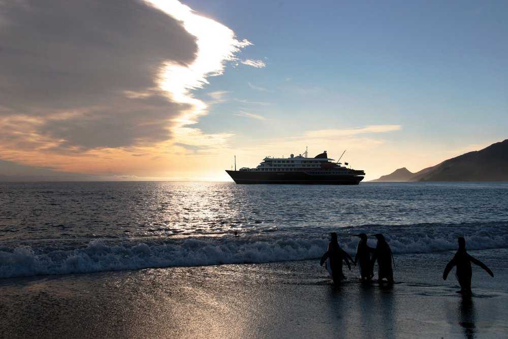 M/V Janssonius